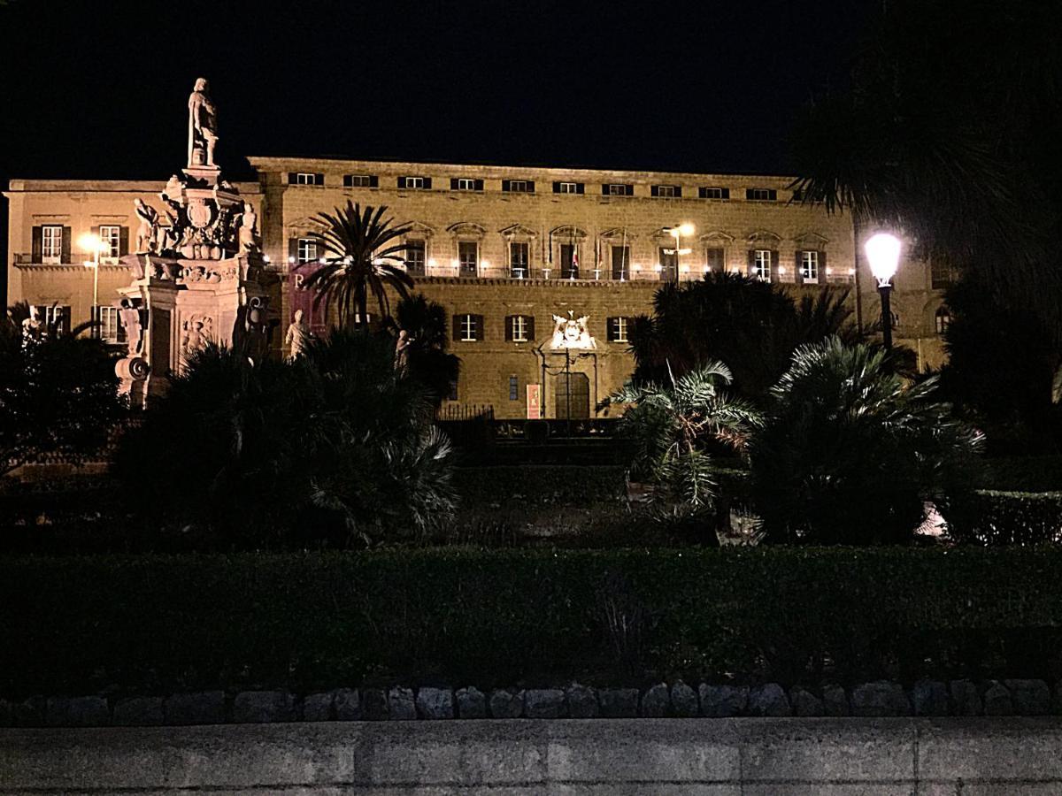 Normanni Central House Palermo Exterior photo